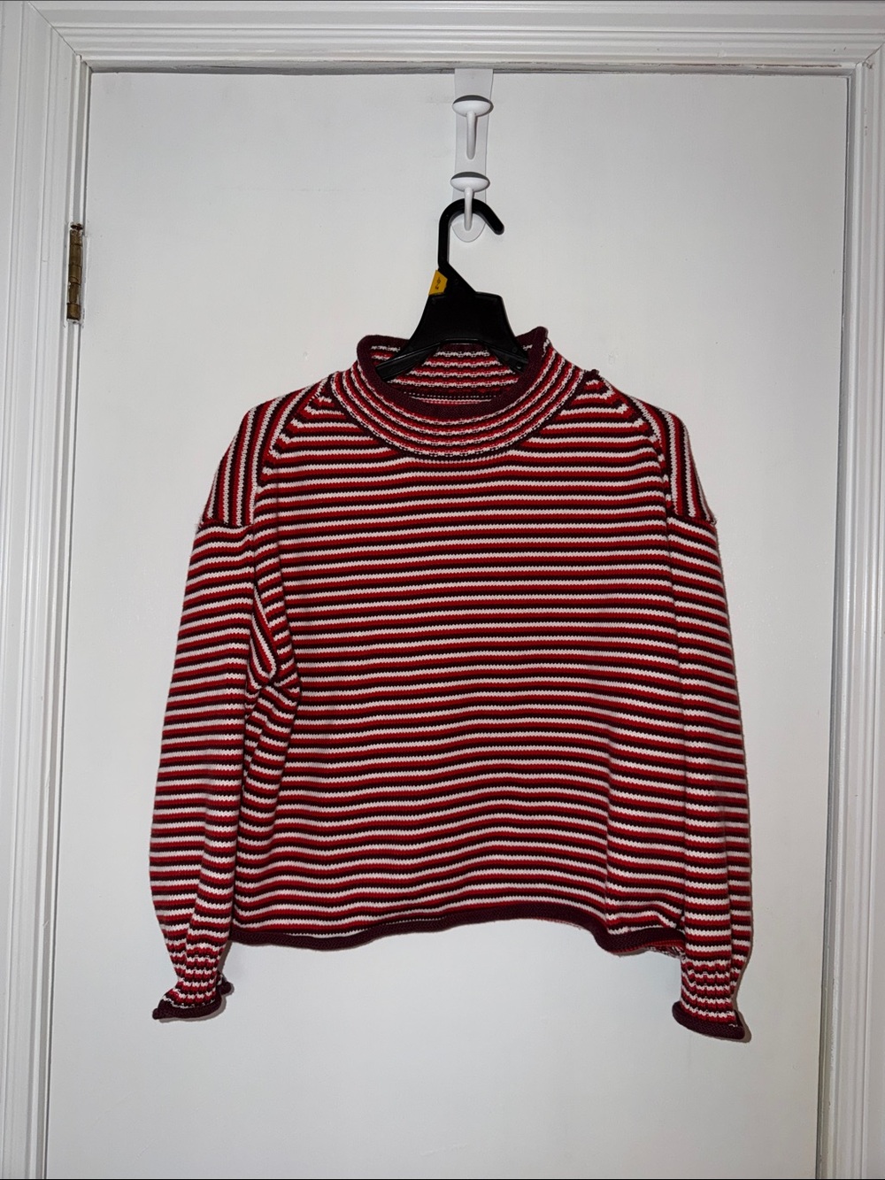 NWOT Amazon- yimoon- Striped Mock Neck Sweater Top - Red & White